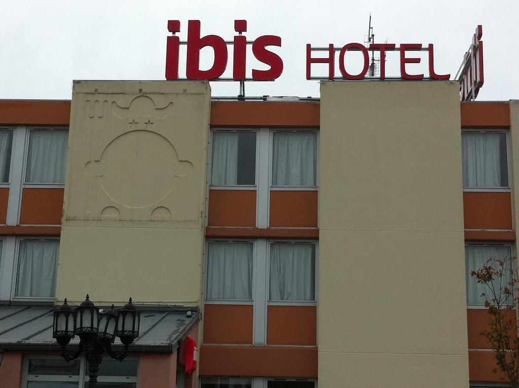 Ibis Laon Hotel Esterno foto